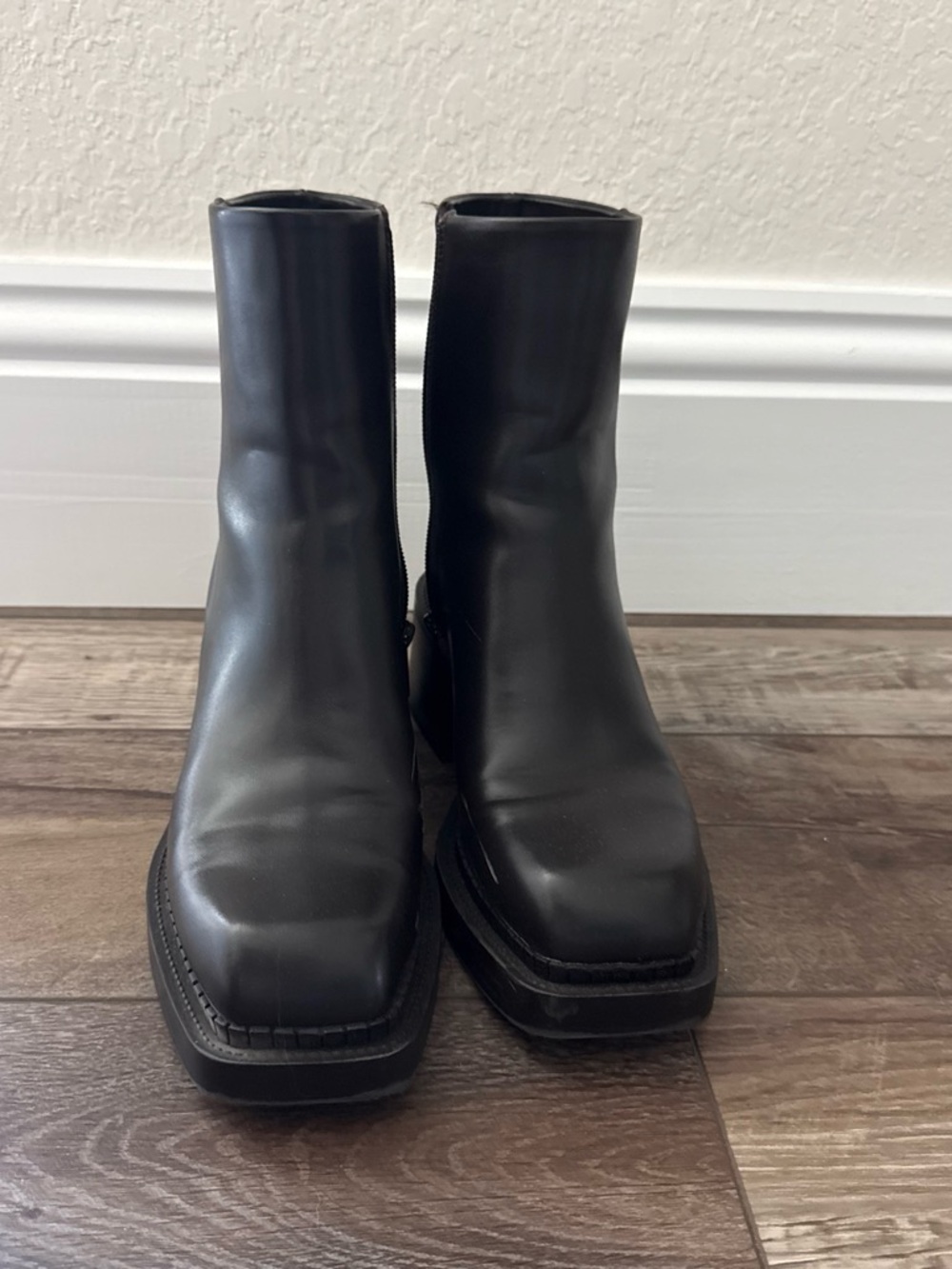 Zara Chunky Black Square-Toe Block Heel Boots